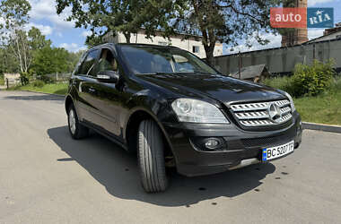 Внедорожник / Кроссовер Mercedes-Benz M-Class 2008 в 
