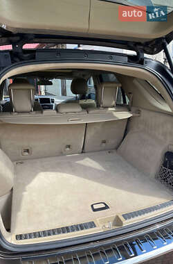 Внедорожник / Кроссовер Mercedes-Benz M-Class 2014 в 