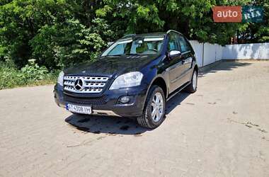 Mercedes-Benz M-Class 2009 Mercedes-Benz M-Class 2009