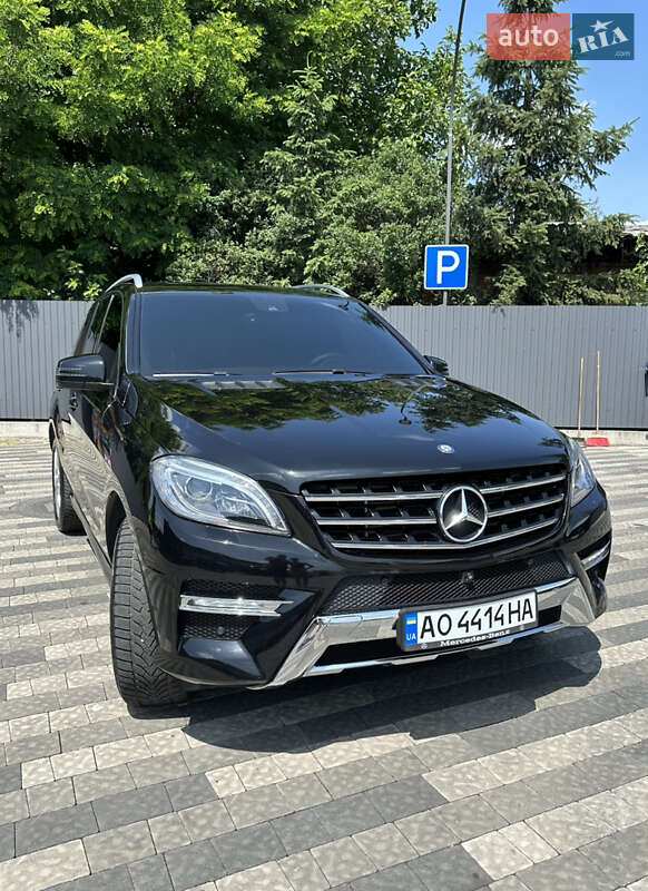 Позашляховик / Кросовер Mercedes-Benz M-Class 2014 в Ужгороді