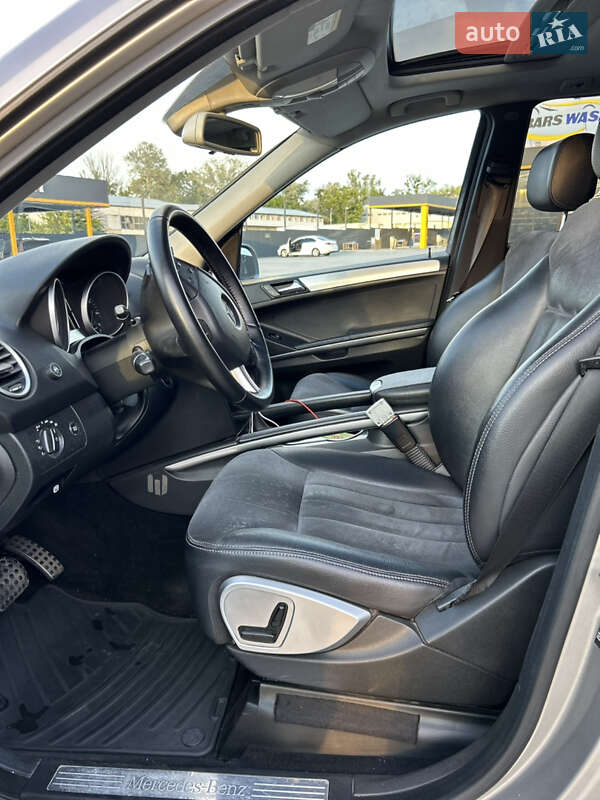 Позашляховик / Кросовер Mercedes-Benz M-Class 2006 в Харкові