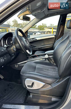 Внедорожник / Кроссовер Mercedes-Benz M-Class 2006 в 