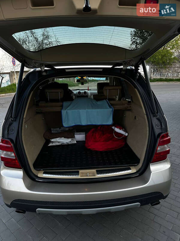 Внедорожник / Кроссовер Mercedes-Benz M-Class 2007 в Одессе