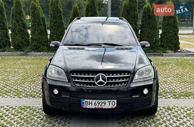 Внедорожник / Кроссовер Mercedes-Benz M-Class 2007 в 