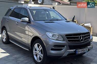 Mercedes-Benz M-Class 2013 Mercedes-Benz M-Class 2013
