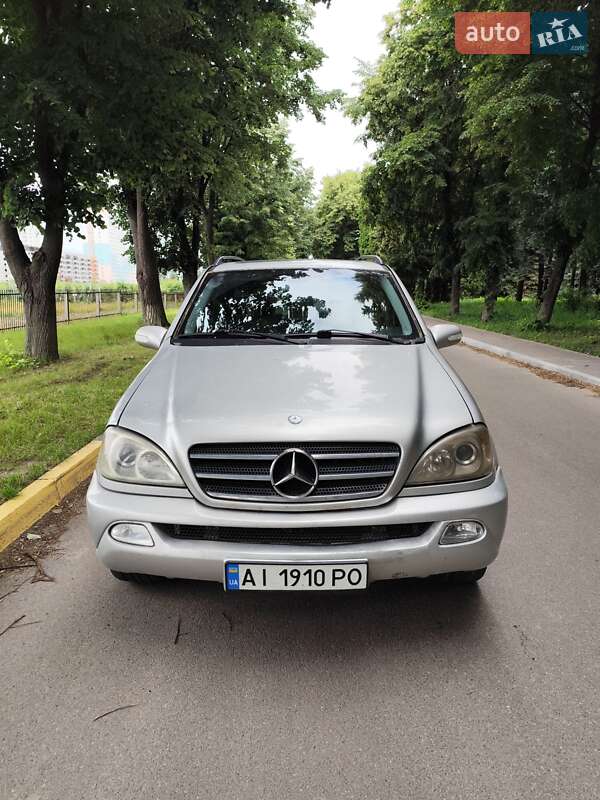 Внедорожник / Кроссовер Mercedes-Benz M-Class 2001 в Киеве