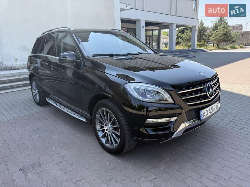 Внедорожник / Кроссовер Mercedes-Benz M-Class 2013 в Ивано-Франковске