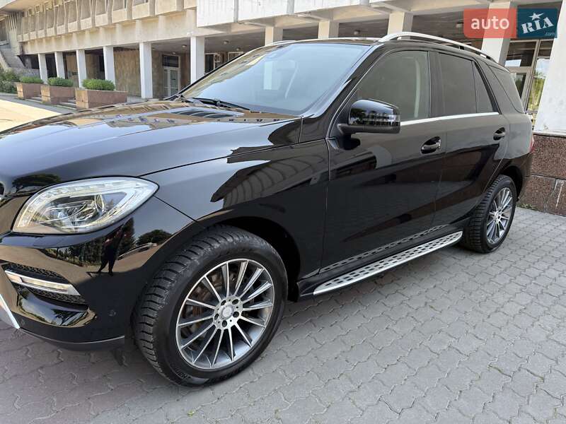 Внедорожник / Кроссовер Mercedes-Benz M-Class 2013 в Ивано-Франковске