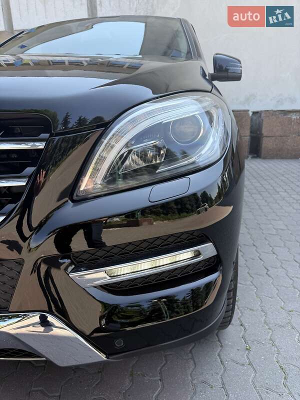 Внедорожник / Кроссовер Mercedes-Benz M-Class 2013 в Ивано-Франковске