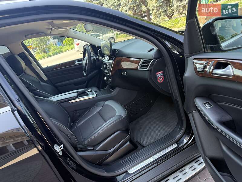 Внедорожник / Кроссовер Mercedes-Benz M-Class 2013 в Ивано-Франковске