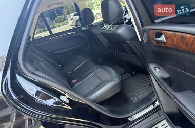 Внедорожник / Кроссовер Mercedes-Benz M-Class 2013 в 