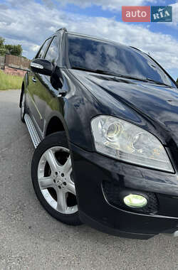 Внедорожник / Кроссовер Mercedes-Benz M-Class 2007 в 