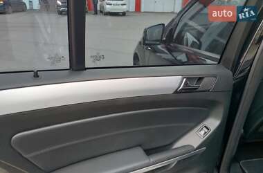 Внедорожник / Кроссовер Mercedes-Benz M-Class 2011 в 