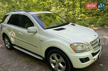 Внедорожник / Кроссовер Mercedes-Benz M-Class 2008 в 
