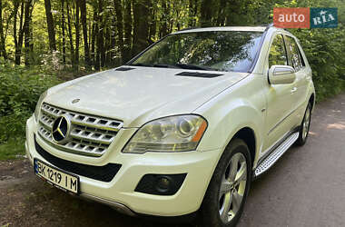 Внедорожник / Кроссовер Mercedes-Benz M-Class 2008 в 