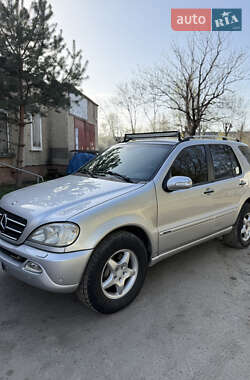 Внедорожник / Кроссовер Mercedes-Benz M-Class 2005 в 