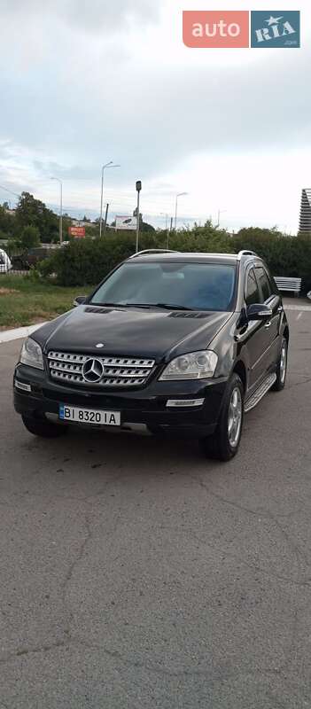 Внедорожник / Кроссовер Mercedes-Benz M-Class 2007 в 
