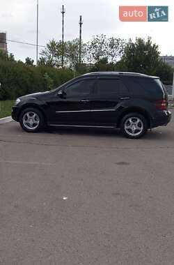 Внедорожник / Кроссовер Mercedes-Benz M-Class 2007 в 