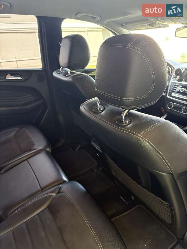 Внедорожник / Кроссовер Mercedes-Benz M-Class 2012 в Львове