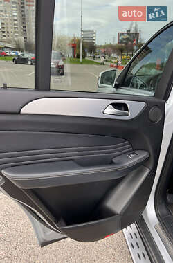 Внедорожник / Кроссовер Mercedes-Benz M-Class 2011 в 