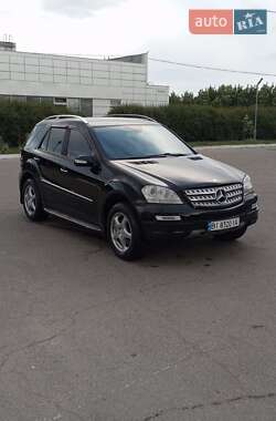 Внедорожник / Кроссовер Mercedes-Benz M-Class 2007 в Полтаве