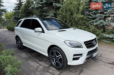 Mercedes-Benz M-Class 2012