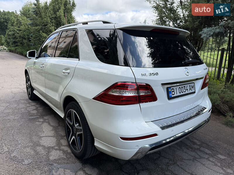 Позашляховик / Кросовер Mercedes-Benz M-Class 2012 в Ніжині
