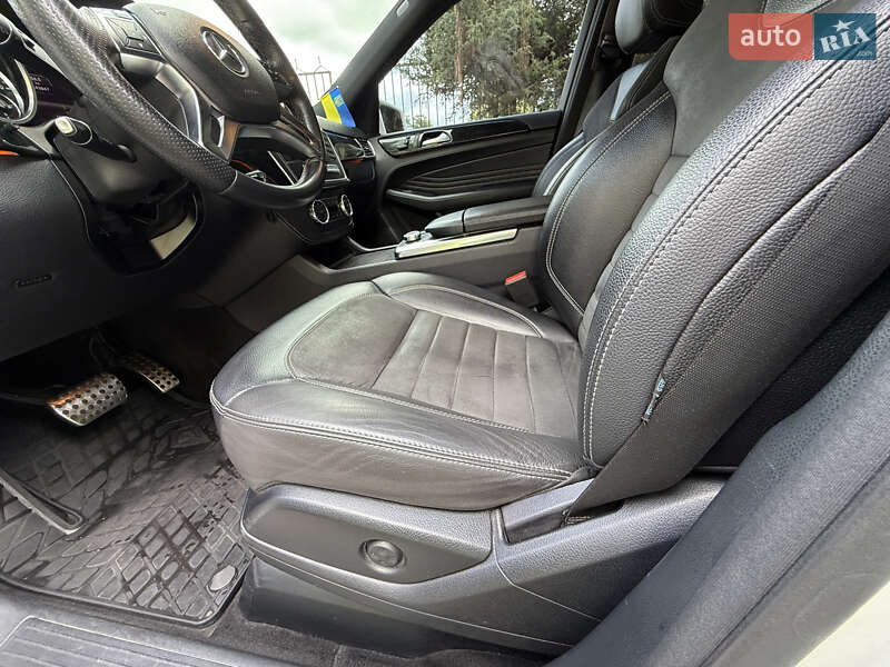 Позашляховик / Кросовер Mercedes-Benz M-Class 2012 в Ніжині