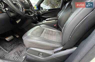 Позашляховик / Кросовер Mercedes-Benz M-Class 2012 в 