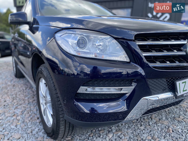 Внедорожник / Кроссовер Mercedes-Benz M-Class 2012 в Львове