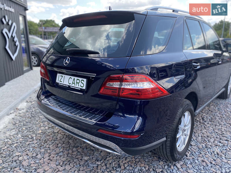 Внедорожник / Кроссовер Mercedes-Benz M-Class 2012 в Львове