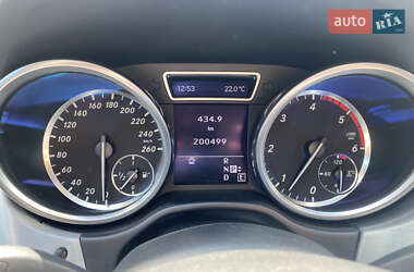 Внедорожник / Кроссовер Mercedes-Benz M-Class 2012 в 