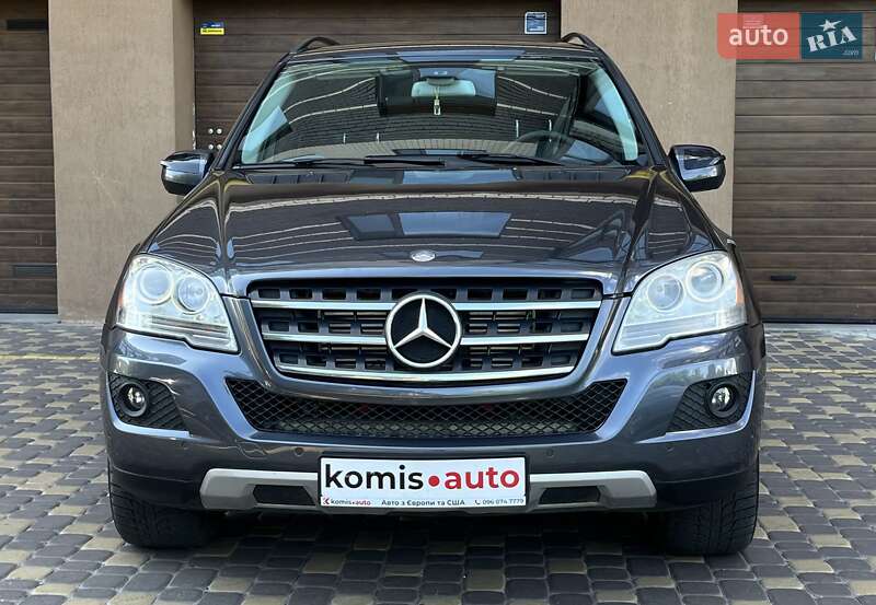 Внедорожник / Кроссовер Mercedes-Benz M-Class 2010 в Виннице