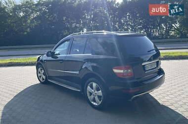 Внедорожник / Кроссовер Mercedes-Benz M-Class 2009 в 