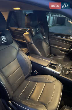 Позашляховик / Кросовер Mercedes-Benz M-Class 2013 в Чернівцях