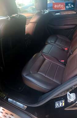Внедорожник / Кроссовер Mercedes-Benz M-Class 2012 в 