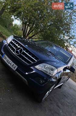 Внедорожник / Кроссовер Mercedes-Benz M-Class 2011 в Сумах