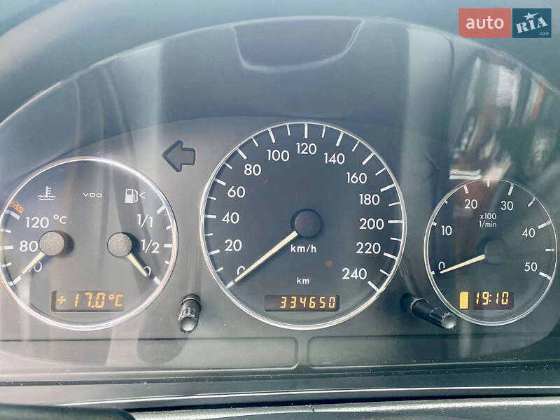 Внедорожник / Кроссовер Mercedes-Benz M-Class 2004 в Львове