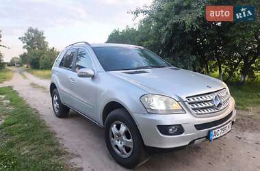 Позашляховик / Кросовер Mercedes-Benz M-Class 2007 в 