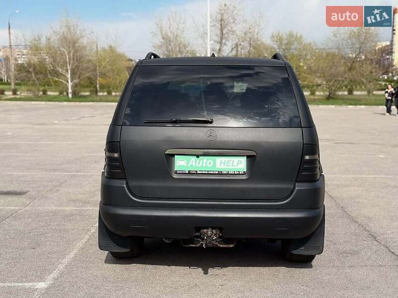 Внедорожник / Кроссовер Mercedes-Benz M-Class 2001 в Запорожье