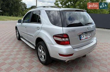 Внедорожник / Кроссовер Mercedes-Benz M-Class 2008 в 
