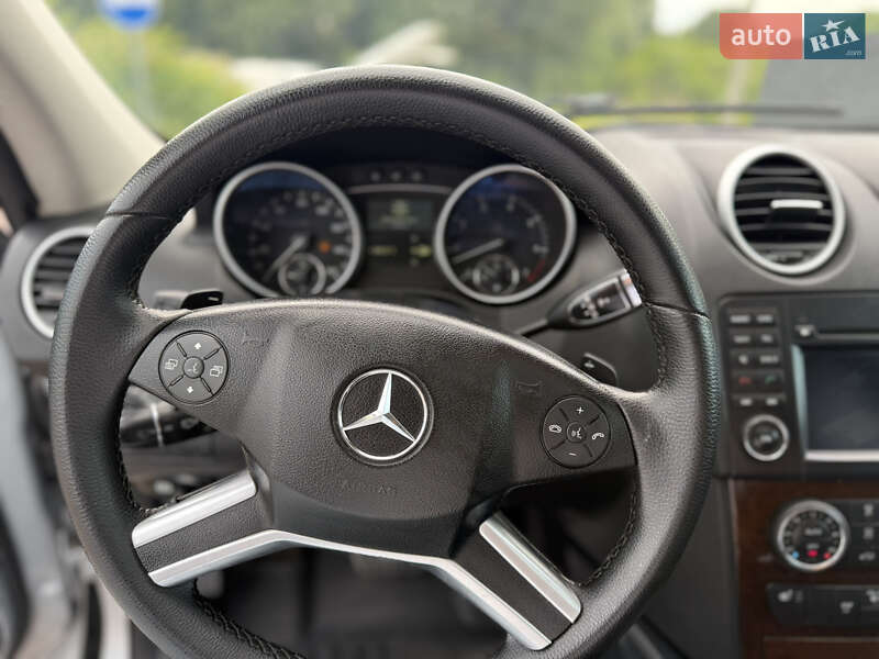 Внедорожник / Кроссовер Mercedes-Benz M-Class 2008 в Переяславе