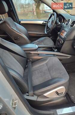 Позашляховик / Кросовер Mercedes-Benz M-Class 2007 в 