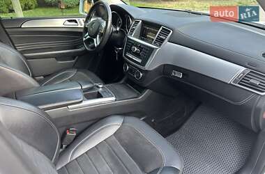Внедорожник / Кроссовер Mercedes-Benz M-Class 2013 в 