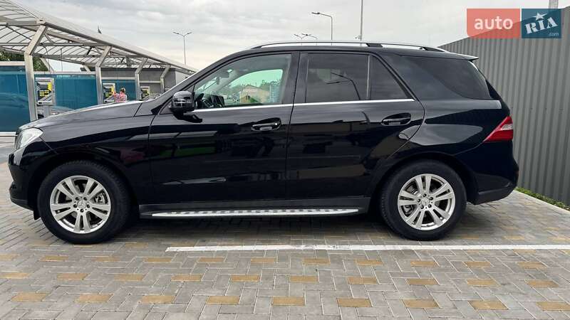 Внедорожник / Кроссовер Mercedes-Benz M-Class 2015 в Гайсине
