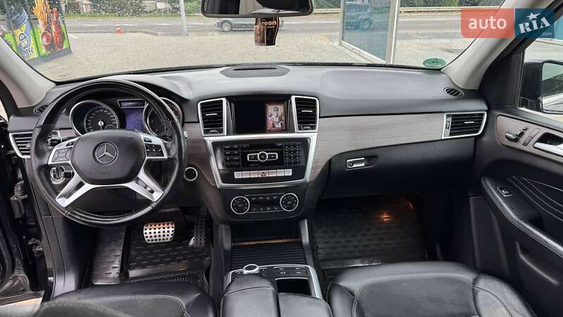 Внедорожник / Кроссовер Mercedes-Benz M-Class 2015 в Гайсине фото 11 Внедорожник / Кроссовер Mercedes-Benz M-Class 2015 в Гайсине