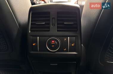 Внедорожник / Кроссовер Mercedes-Benz M-Class 2015 в 