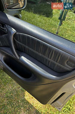 Внедорожник / Кроссовер Mercedes-Benz M-Class 2003 в 