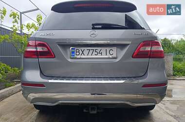 Внедорожник / Кроссовер Mercedes-Benz M-Class 2015 в 
