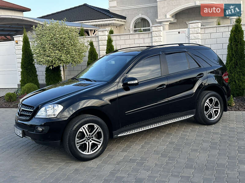 Внедорожник / Кроссовер Mercedes-Benz M-Class 2007 в Одессе